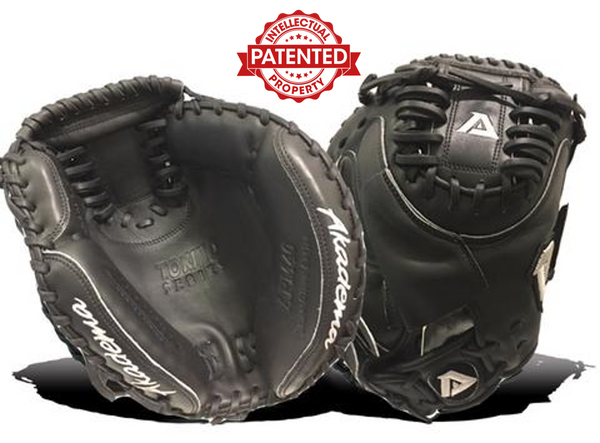 APM 40 33.5 inch Catcher s Mitt Akadema